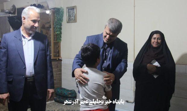 روایتی از نسیم مهر در دل خانوادههای زندانیان با حضور دادستان کرمان روایتی از نسیم مهر در دل خانوادههای زندانیان با حضور دادستان کرمان