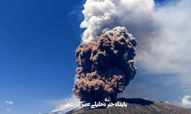ببینید | فوران همزمان دو آتشفشان فعال در کامچاتکا ببینید | فوران همزمان دو آتشفشان فعال در کامچاتکا