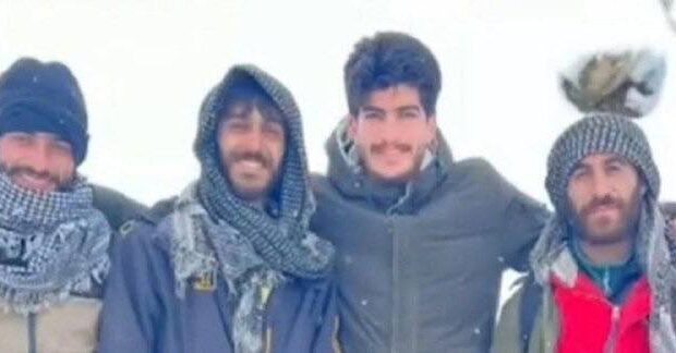 گرفتار شدن ۵ نفر از روستائیان اشنویه در ارتفاعات نقطه صفر مرزی برای پنجمین روز متوالی